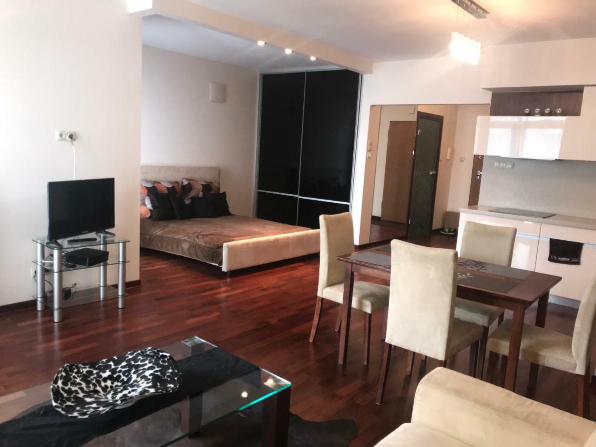 Apartament Gdanski Warsaw Ngoại thất bức ảnh